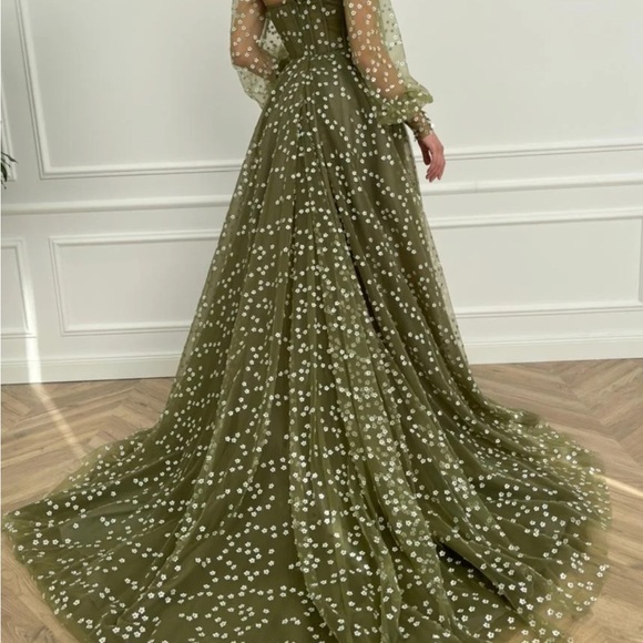 Elegant Olive Green Floral Lace Dress - Picture 5 of 9